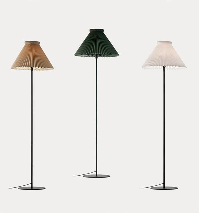 334H gulvlampe, sort/papir - moss green